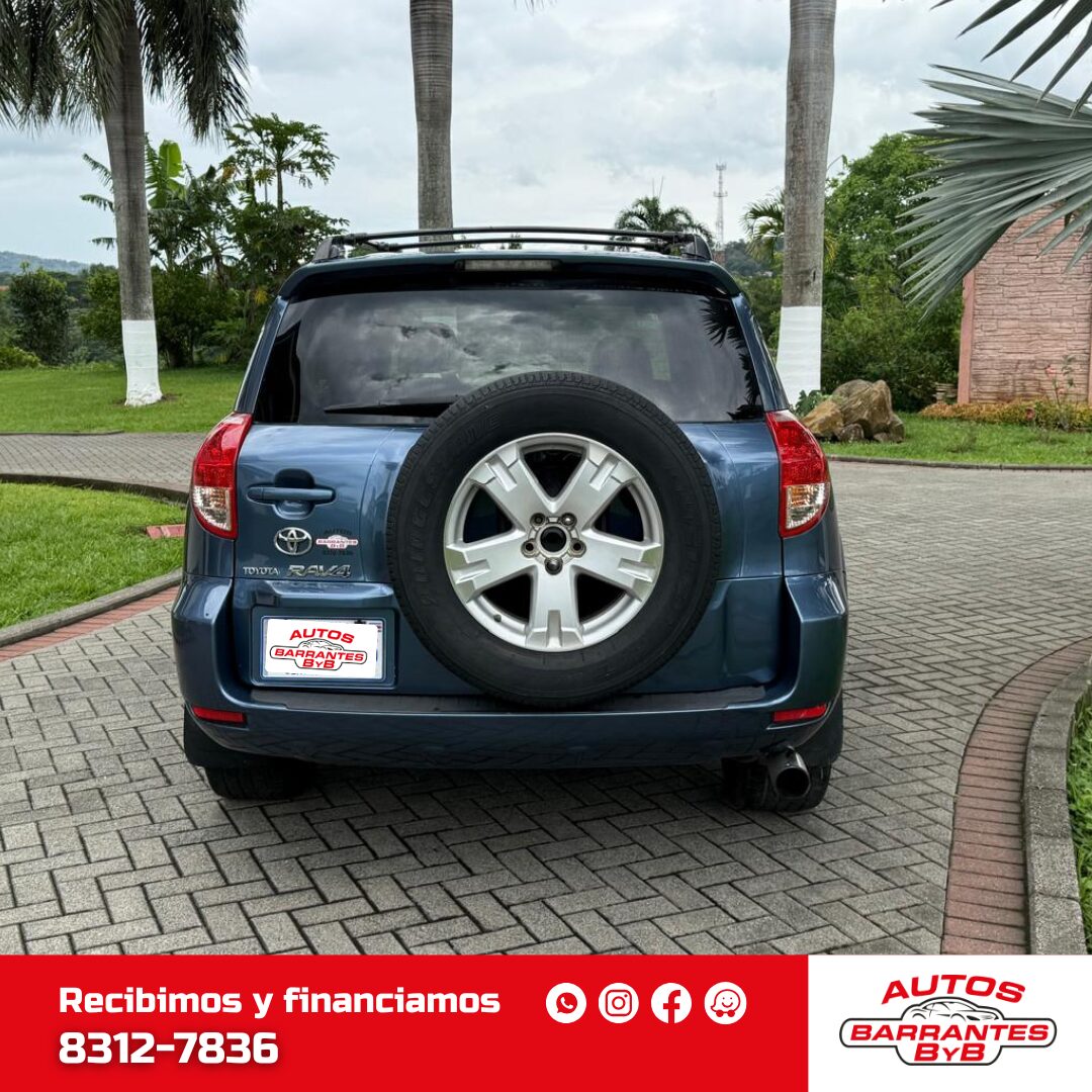 Toyota RAV4 2007 trasera