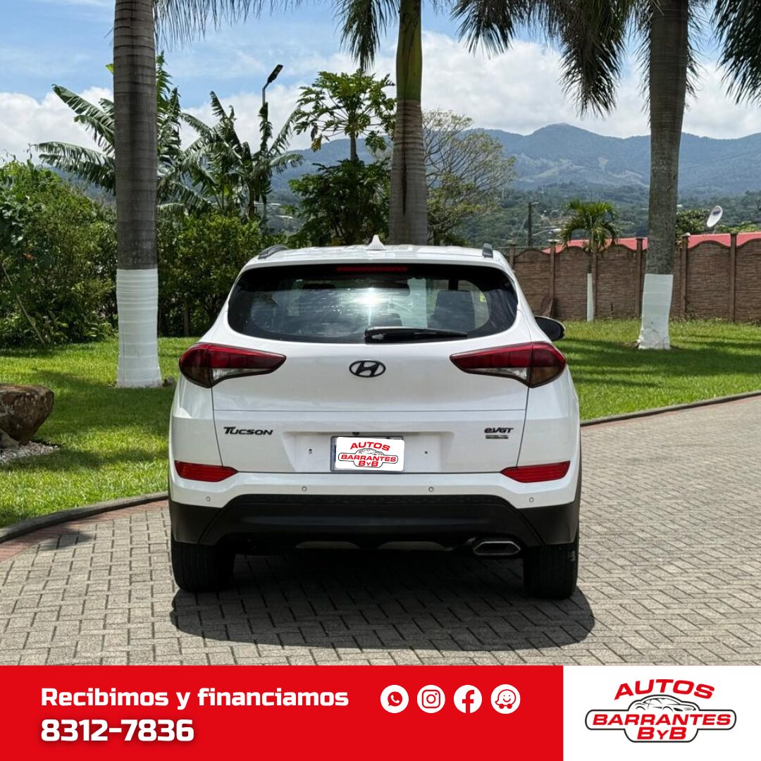 Hyundai Tucson 2017 trasera